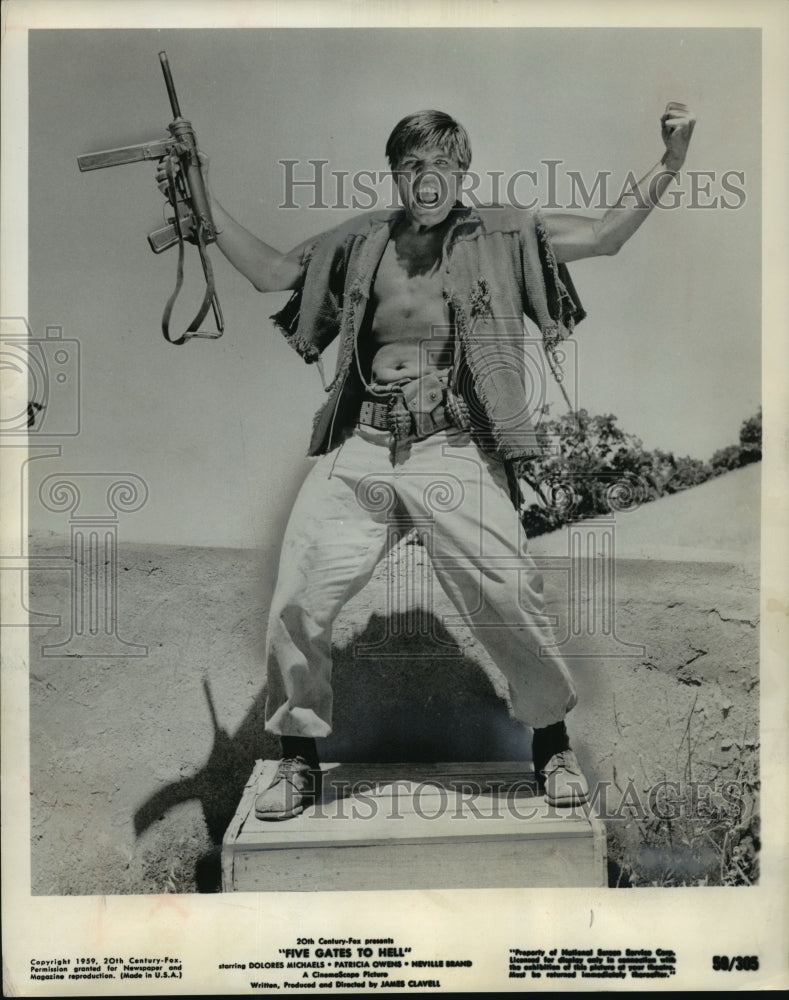 1959 Press Photo Neville Brand, Guerrilla Leader in &quot;Five Gates To Hell.&quot;-Historic Images