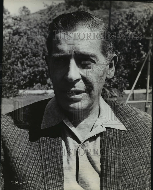 1963 Press Photo Milton Berle, Comedian and Actor - mjx01580-Historic Images