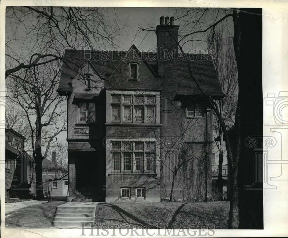 1942 Press Photo The Old Robert J. Kiechhefer Home - mjx01768-Historic Images