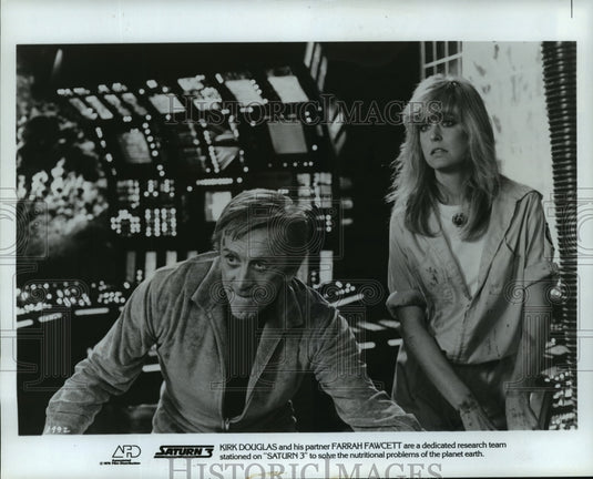 1980 Press Photo Kirk Douglas and Farrah Fawcett in "Saturn 3" - mjx02265-Historic Images