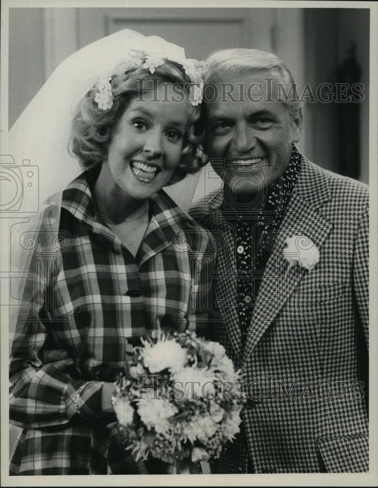 1975 Press Photo Georgia Engel of Georgette &amp; Ted of CBS Mary Tyler Moore Show-Historic Images