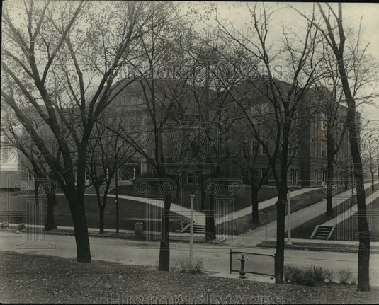 Press Photo Beloit High School - mjx02739- Historic Images