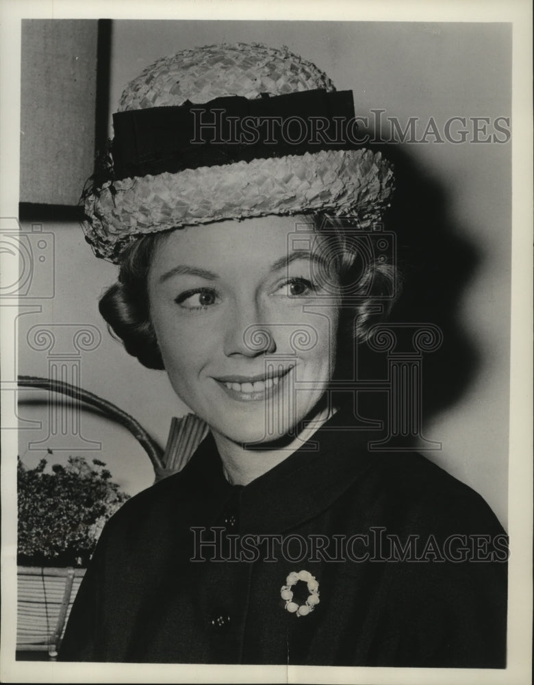 1963 Press Photo Virginia Gibson as hostess on ABC-TV&#39;s Discovery &#39;63-Historic Images