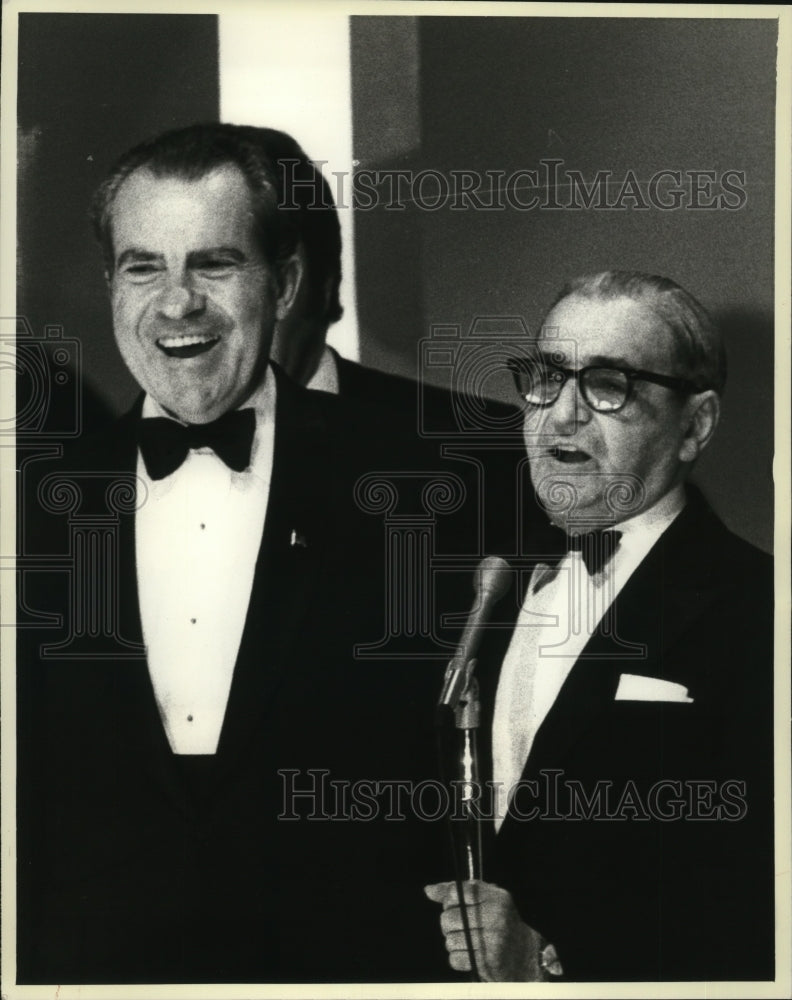 1983 Press Photo Pres. Richard Nixon &amp; Irving Berlin sing God Bless America-Historic Images