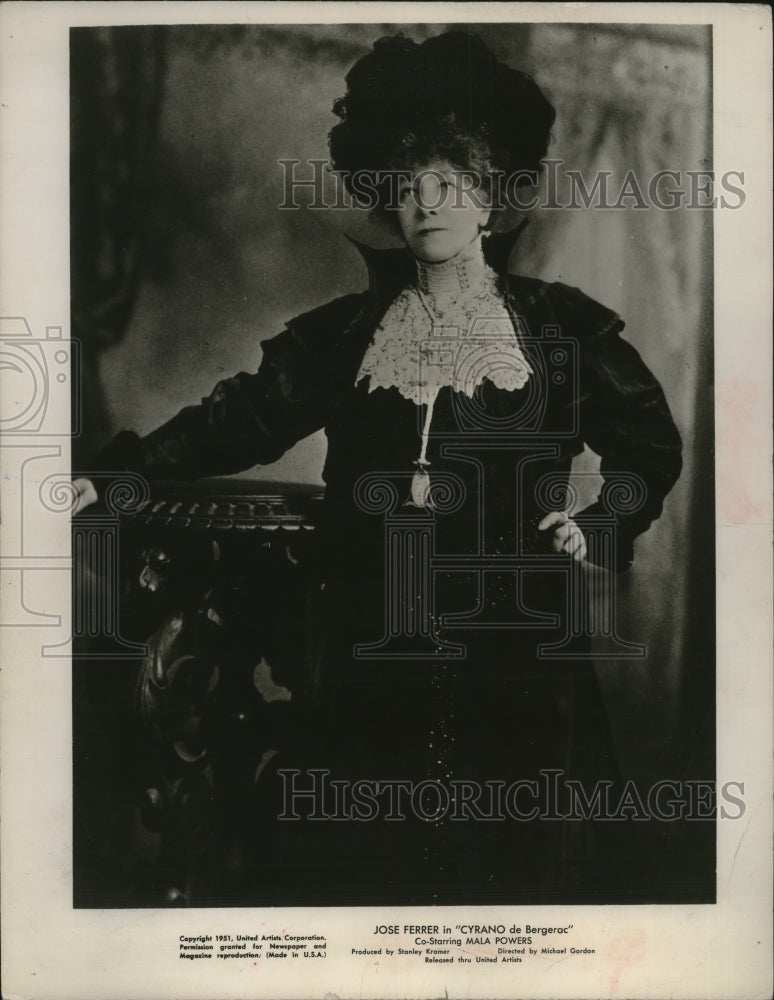 1951 Press Photo Sarah Bernhardt signed the last year she appeared in USA-Historic Images