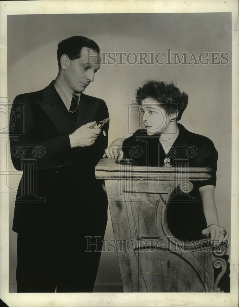1949 Press Photo Eva La Gallienne and Joseph Schildkraut from "Uncle Henry"-Historic Images