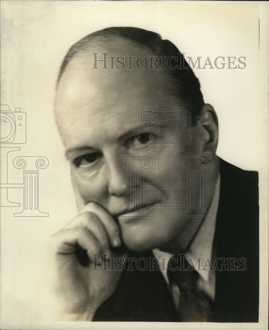 1949 Press Photo Geoffrey Kerr who plays Fredrick with Alfred Lunt-Lynn Fountain-Historic Images