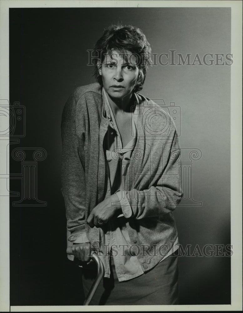 1987 Press Photo Raquel Welch gives a powerful performance in &quot;A Right to Die&quot;-Historic Images