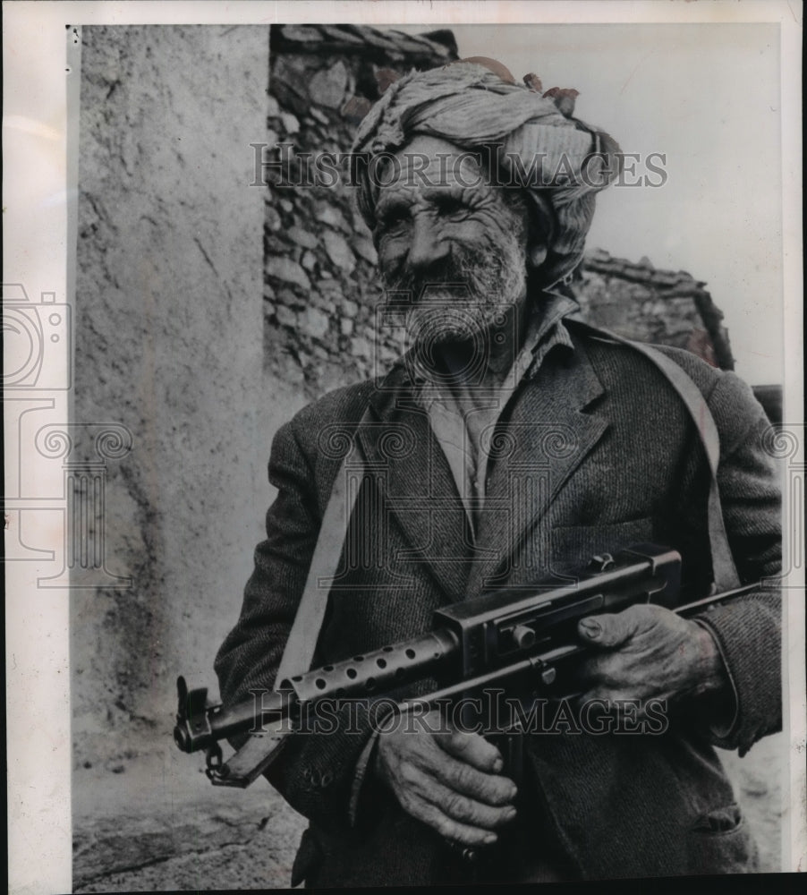 1963 Press Photo Khaddour Ahmed, Algerian rebel - mjx05176 - Historic Images