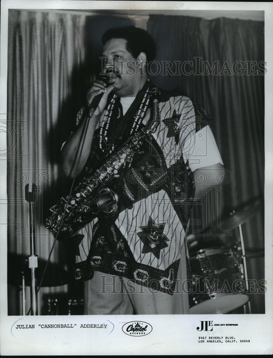 1970 Press Photo Julian "Cannonball" Adderley, musician - mjx05300-Historic Images