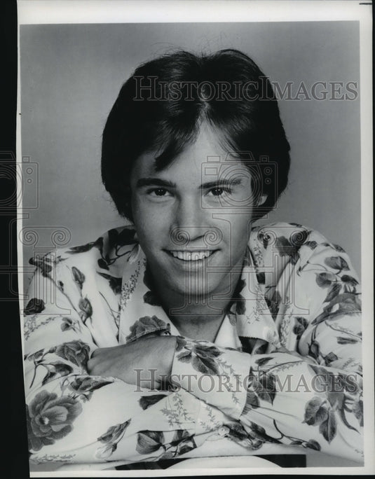 1975 Press Photo Barry Livingston in Sons and Daughters - mjx06132-Historic Images