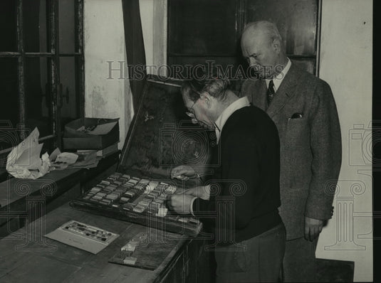 1953 Press Photo Frances S Bradford, Former Appleton Artist - mjx06371-Historic Images
