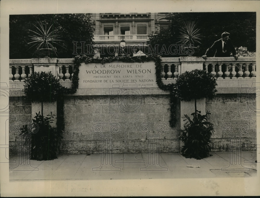 1924 Press Photo Memorial to Woodrow Wilson, founder of League of Nations-Historic Images