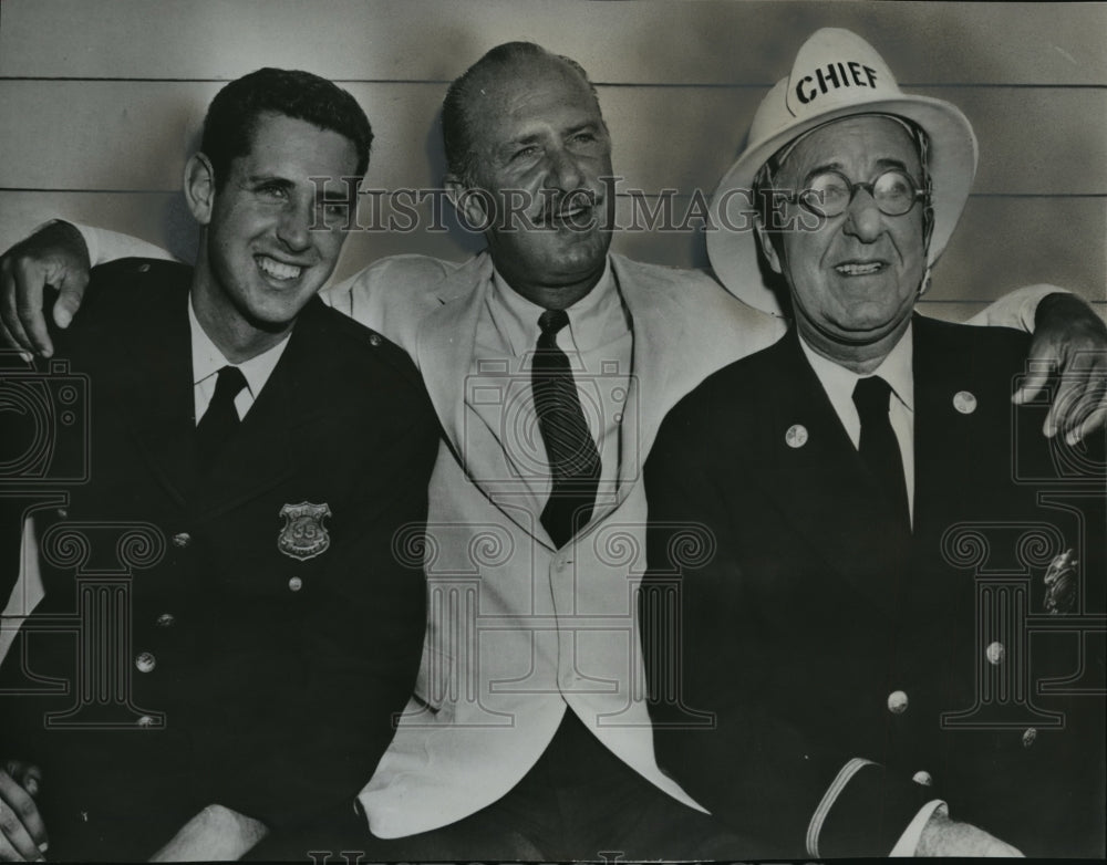 1960 Press Photo Ed Wynn, Keenan & Ed in "The Absent-Minded Professor- Historic Images