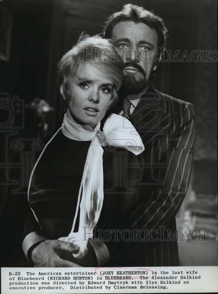 1972 Press Photo Joey Heatherton &amp; Richard Burton in Bluebird - mjx12234- Historic Images