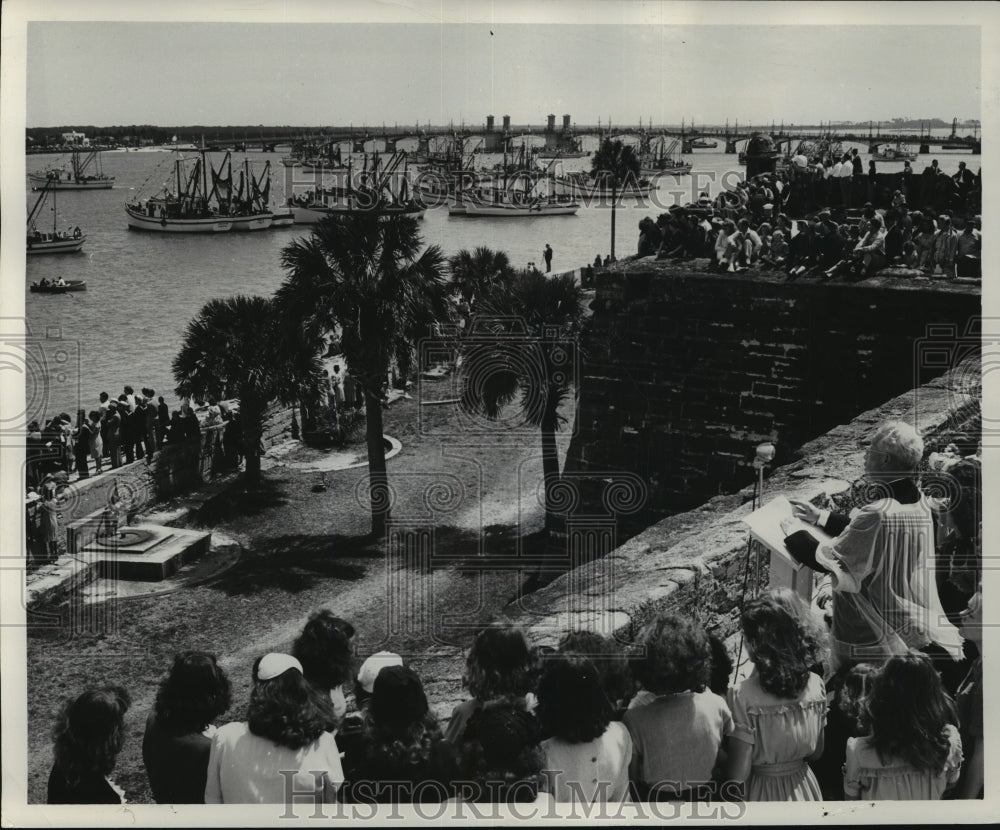 1947 Father WIlliam F. Balfe speaks at shrimp fleet blessing,-Historic Images
