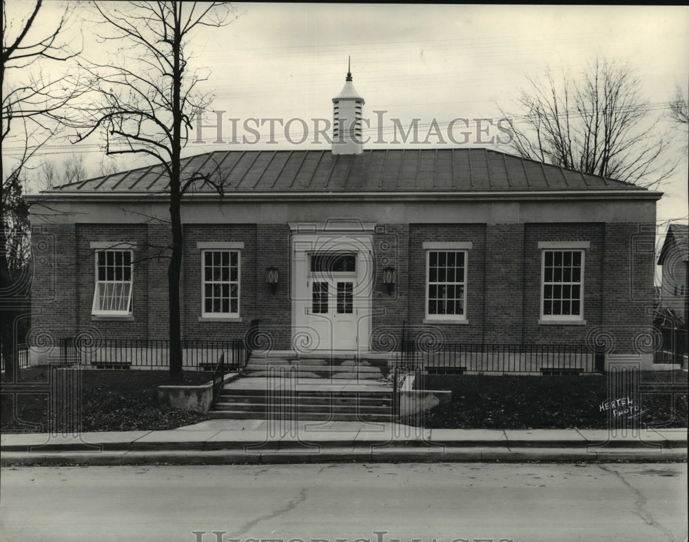 Press Photo The post office at Chilton, dedicated and ready for use.- Historic Images