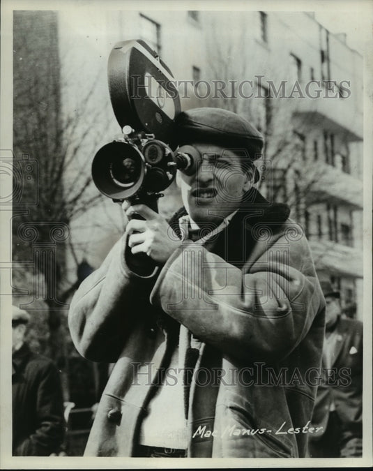 1967 Press Photo Behind the camera is "Petulia's" director, Richard Lester-Historic Images
