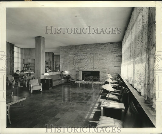 1942 Press Photo The Wilbur O. Carrier library located at Carroll college-Historic Images