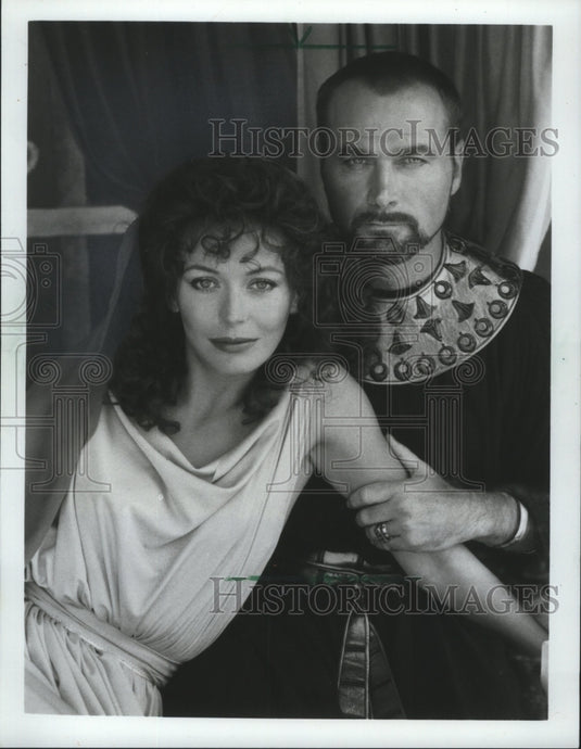 1984 Press Photo Franco Nero and others star in "The Last Days of Pompeii"-Historic Images