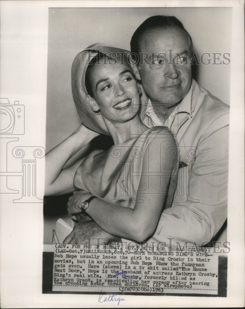 1963 Press Photo Kathryn Crosby And Bob Hope On The Bob Hope Show - mjx20963-Historic Images