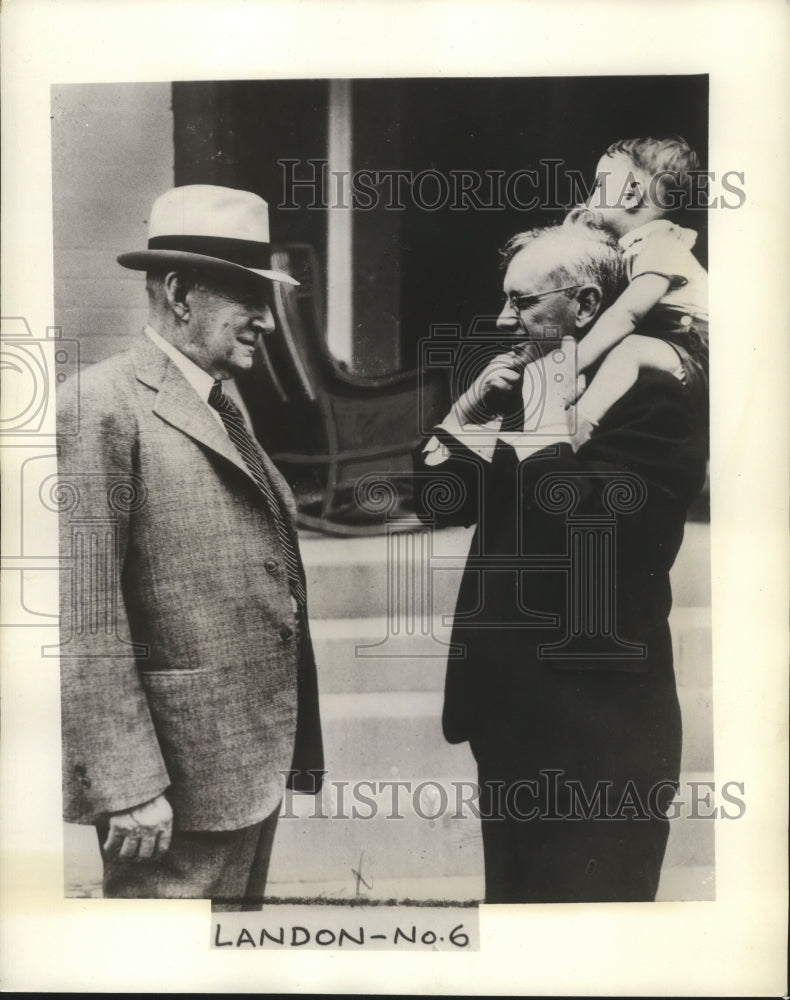 1936 Press Photo Governor Alf Landon with his father and son - mjx21551-Historic Images