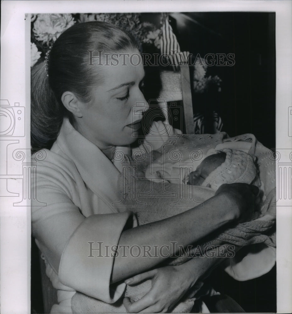 1958 Press Photo Actress Eleanor Parker With Her Baby, Paul Day Clements-Historic Images