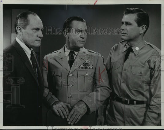 1962 Press Photo Chester Morris stars as an attorney in "The Defenders"-Historic Images