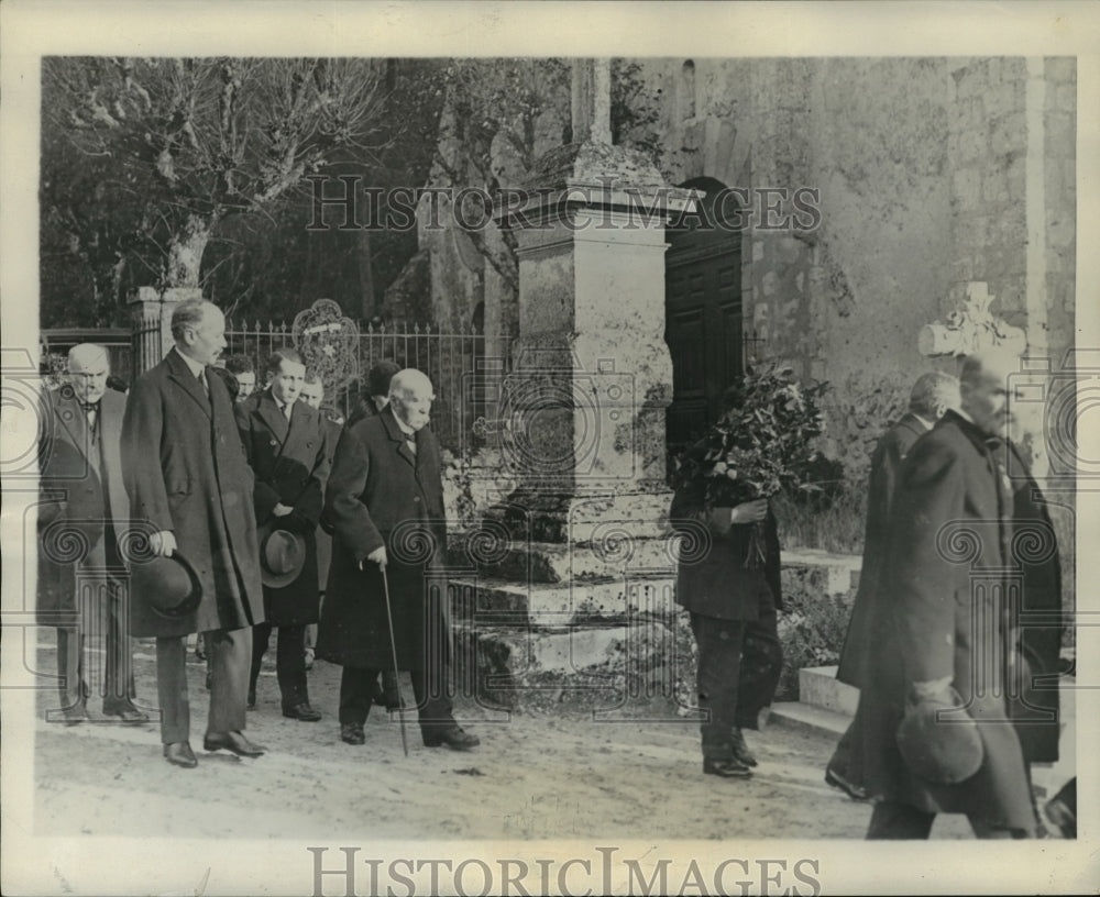 1928 Press Photo Georges Clemenceau, "Tiger of France," At His Sister's Funeral-Historic Images