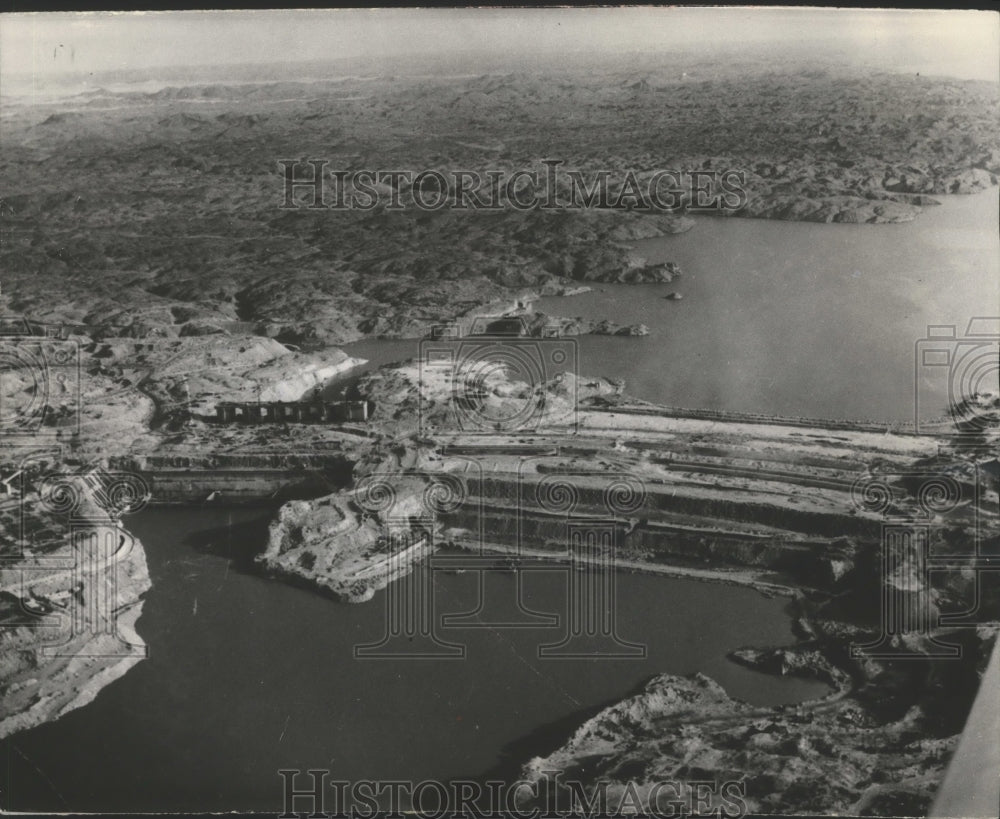 1965 Press Photo Aerial View Shows the Aswan High Dam At the Nile River, Egypt-Historic Images