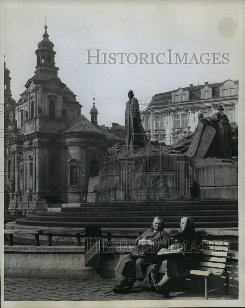 1959 Press Photo The Memorial to Jan Hus in Czechoslovakia - Historic Images