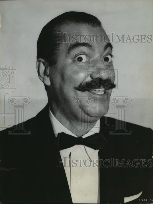 1956 Press Photo Jerry Colonna is flying high again - mjx25365-Historic Images