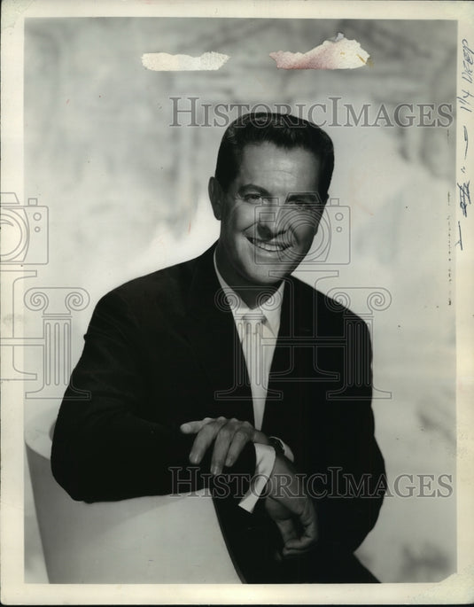 1968 Press Photo Robert Cummings-Television and Movie Actor - Historic Images