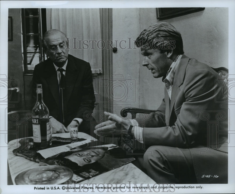 1976 Press Photo Edward Fox and Cyril Cusack in The Jackal - Historic Images