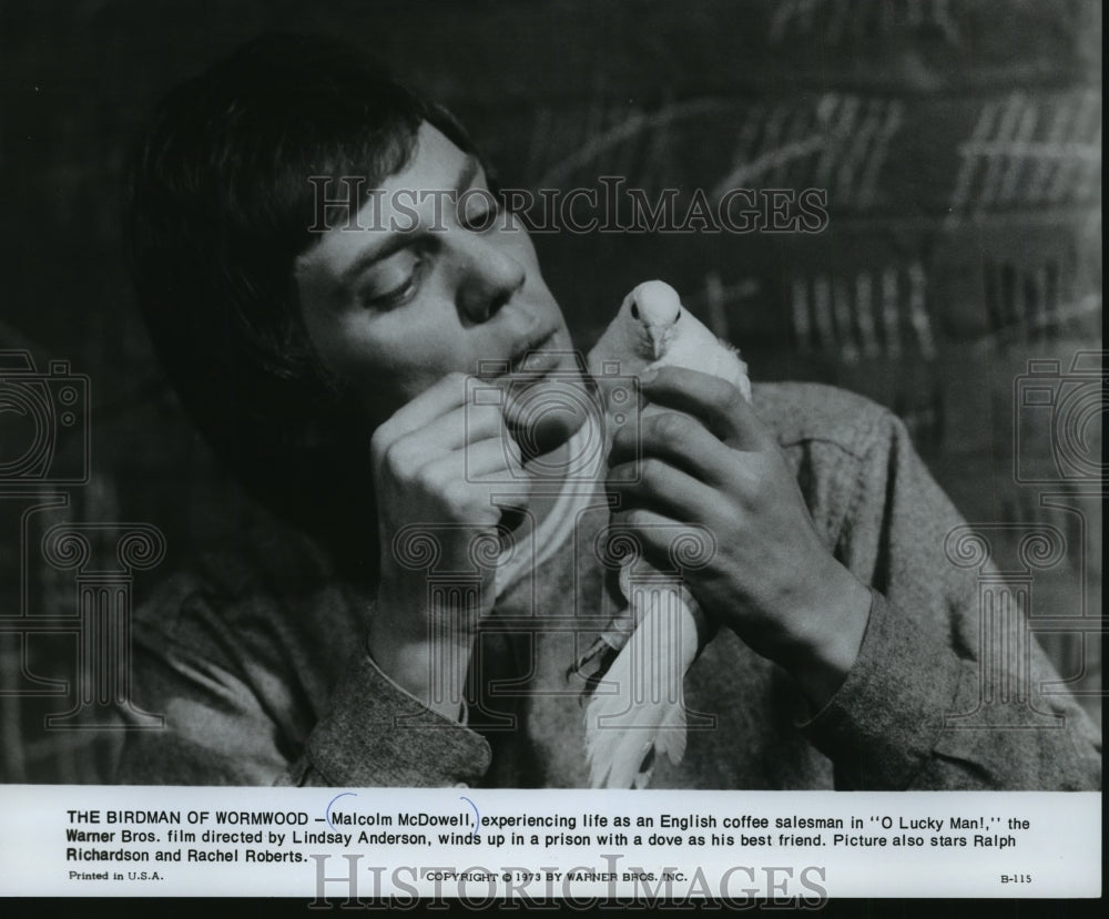 1973 Press Photo Malcolm McDowell Stars in &quot;O Lucky Man!&quot; Warner Brothers - Historic Images