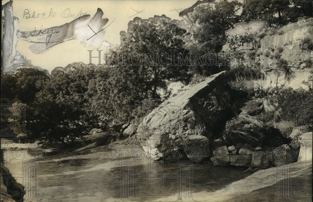 1927 Press Photo Honey Creek Sixty Miles From the San Saba Mission - Historic Images