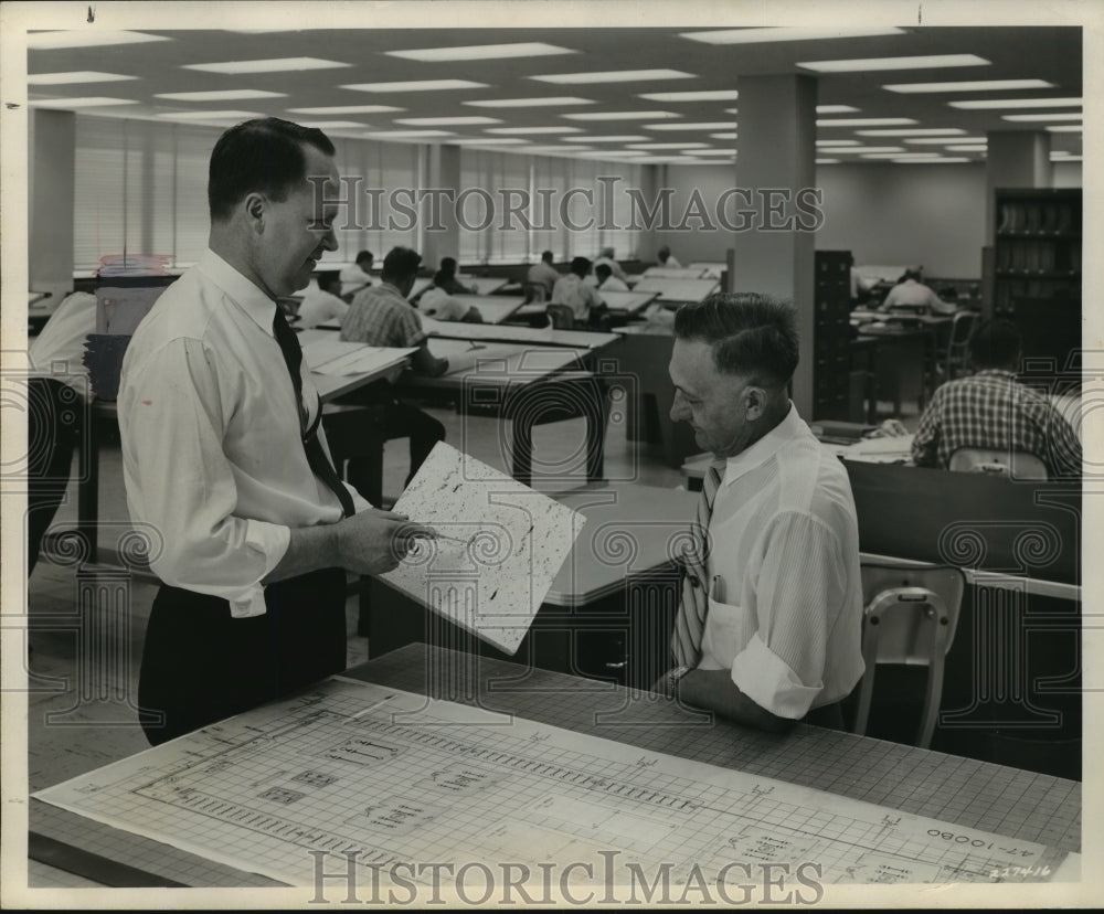 1957 Press Photo Employees of Cutler-Hammer, Incorporated Talk About Building-Historic Images