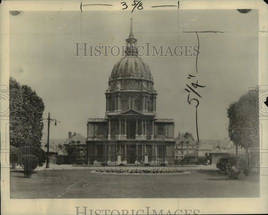 1930 Press Photo Les Invalides Houses Tomb of Napoleon in Paris, France-Historic Images