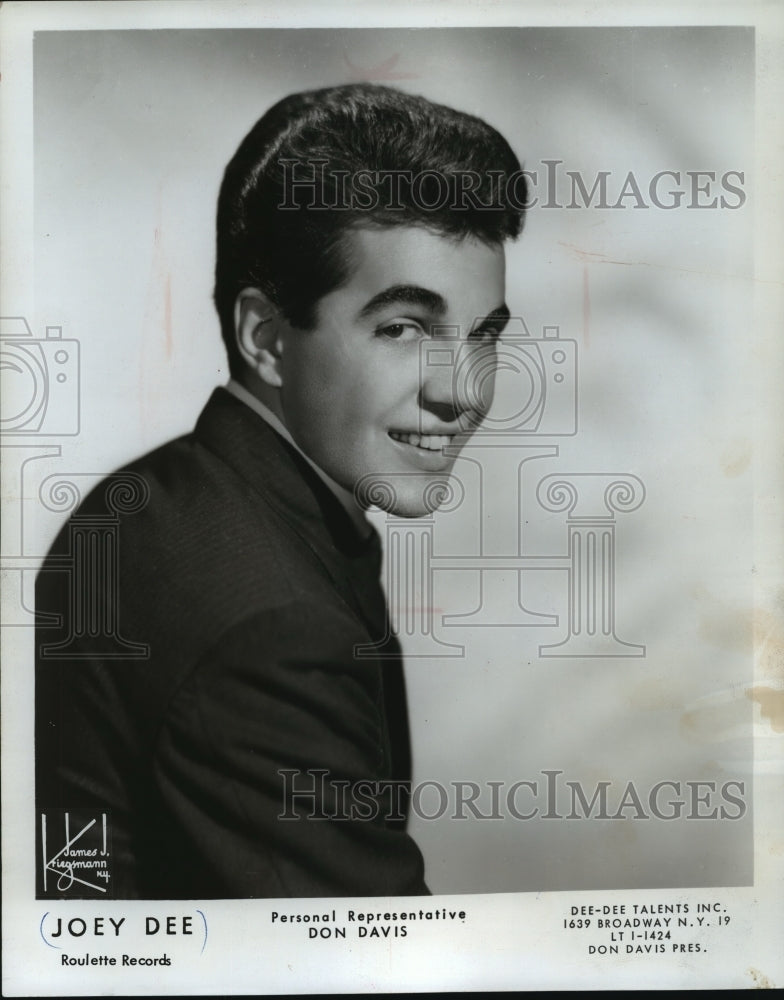 1965 Press Photo Joey Dee of Dee-Dee Talents Inc. - Historic Images