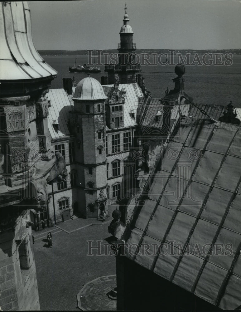 1958 Press Photo Denmark&#39;s Hamlet Castle, Kronborg, at Elsinore - Historic Images