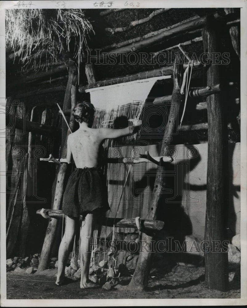 1953 Press Photo Young Woman Portraying Wife of Iron Age Farmer, Weaving Clothes - Historic Images