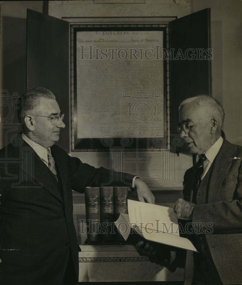 1938 Press Photo Ceremony at Milwaukee Public Library, Joseph Konon and Dudgeon - Historic Images