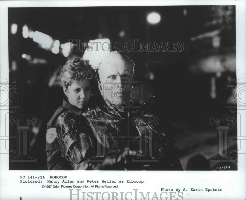 1987 Press Photo Nancy Allen and Peter Weller as Robocop - Historic Images