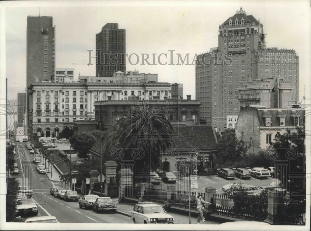 1976 Press Photo Fairmont Hotel and Pacific Union Club in San Francisco-Historic Images
