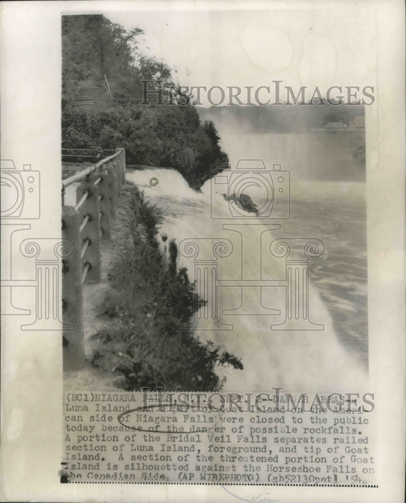 1954 Press Photo Portion of Bridal Veil Falls, Niagara Falls, New York-Historic Images
