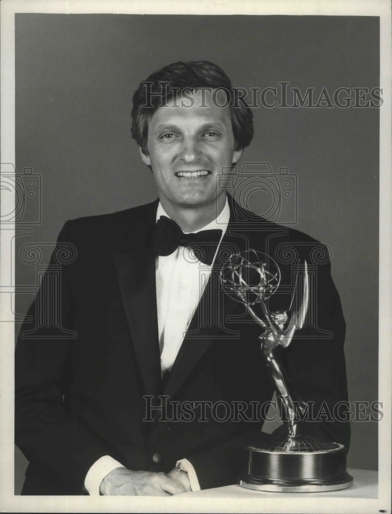 1978 Press Photo Alan Alda for the 30th annual Emmy Award ceremonies - mjx30034- Historic Images