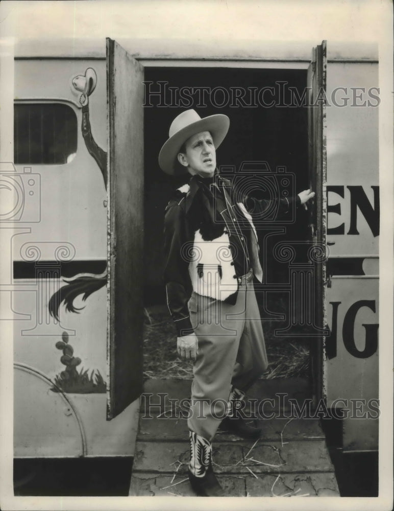 1940 Jimmy &quot;Schnozzle&quot; Durante on the set of &quot;Melody Ranch&quot;-Historic Images