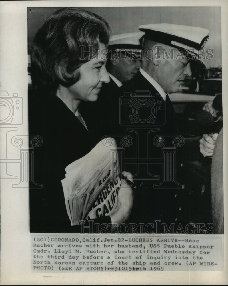 1969 Press Photo Rose Bucher and Lloyd M. Bucher arrive at court in California-Historic Images