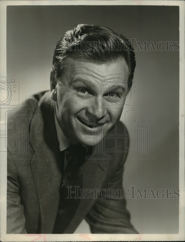 1955 Press Photo Eddie Albert for "The Chocolate Soldier" - Historic Images