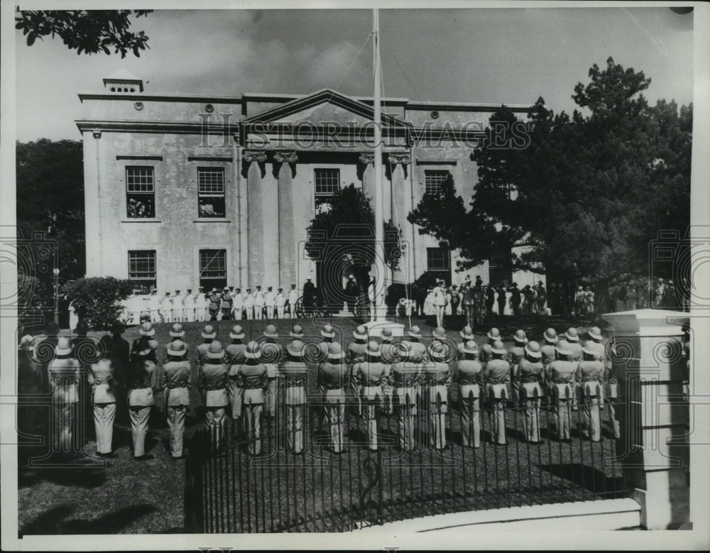 1934 The Bermuda Parliament opens with ceremonies, Hamilton-Historic Images